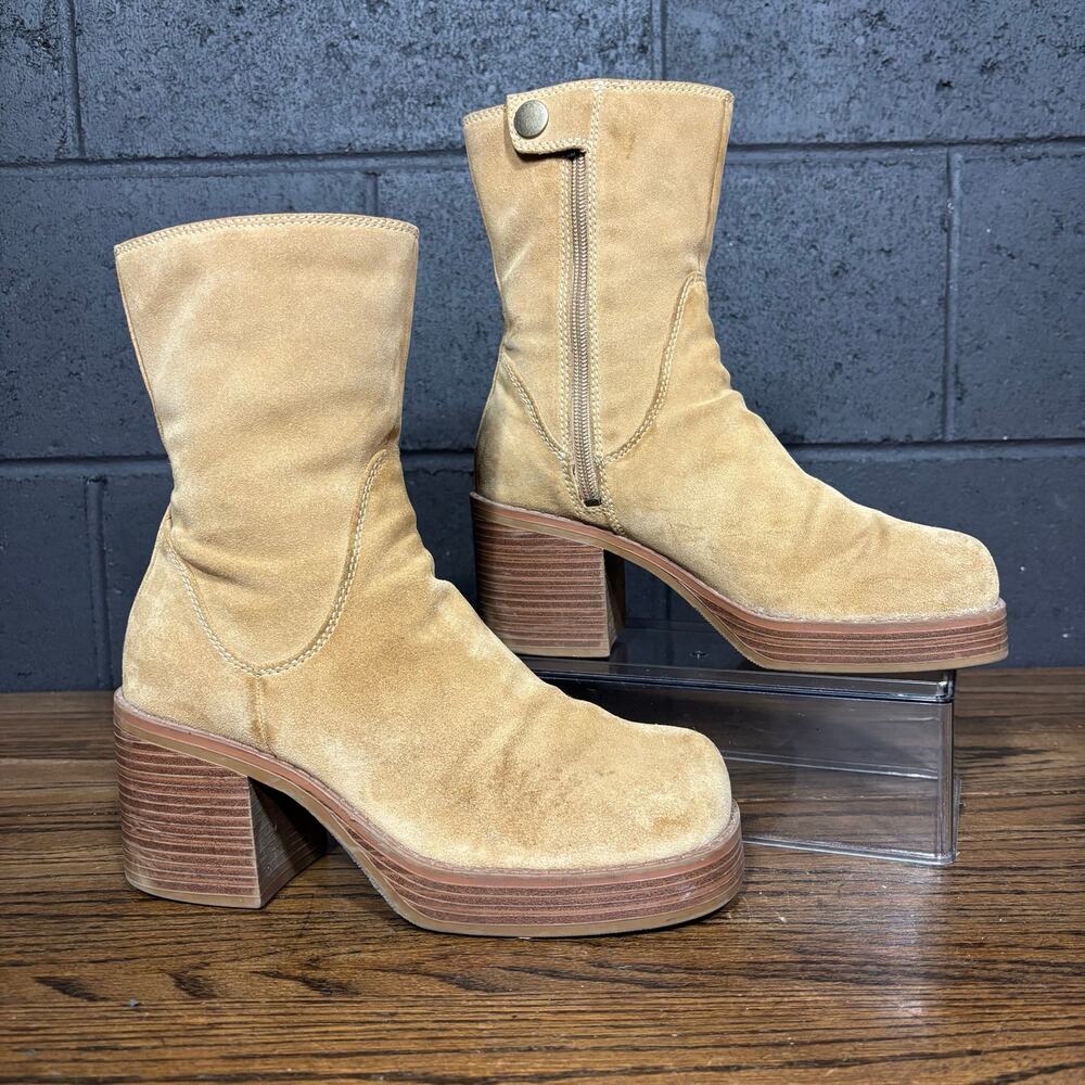 Vintage Y2K Xhilaration Tan Suede Platform Boots Chunky Heel Women’s 7.5